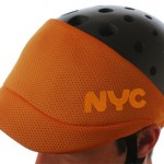 Wie Yakkay nur cool: NYC Fahrradhelm mit Mütze